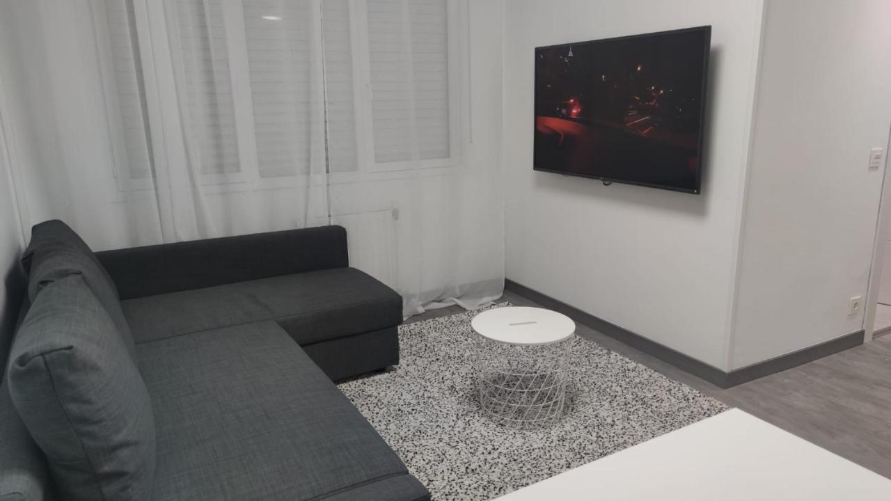Casa Gascona Con Parking, Wifi Y Netflix Gratis!! By Delabra Apartments Oviedo Kültér fotó