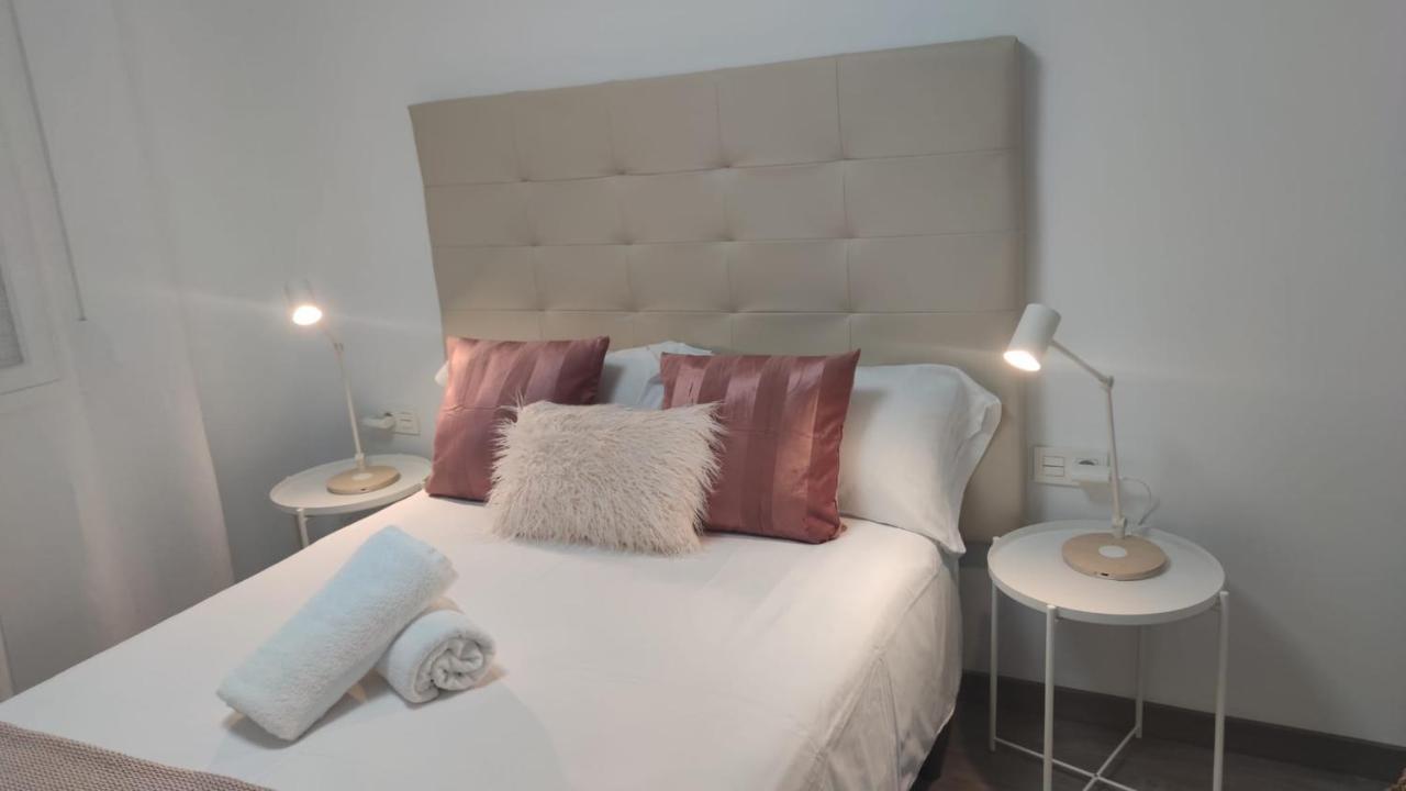 Casa Gascona Con Parking, Wifi Y Netflix Gratis!! By Delabra Apartments Oviedo Kültér fotó